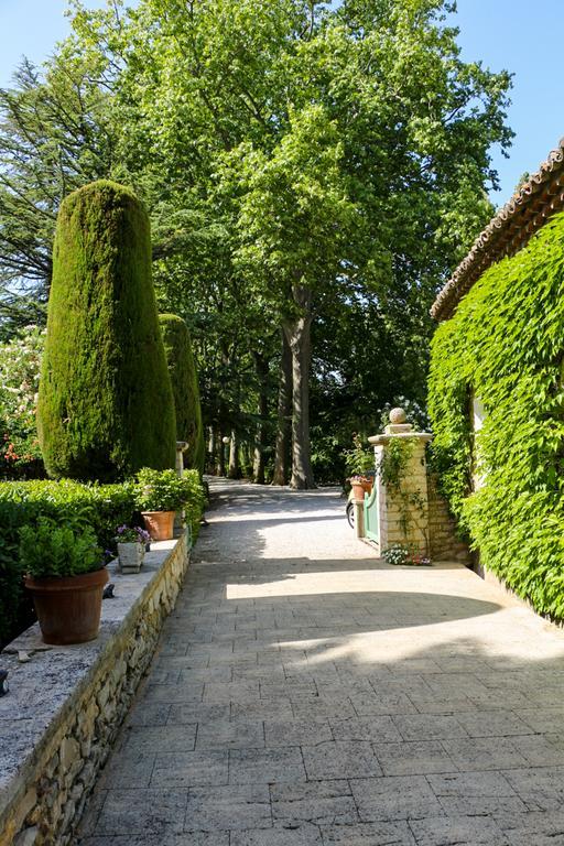 Hôtel Domaine Du Moulin à Saint-Laurent-des-Arbres Extérieur photo