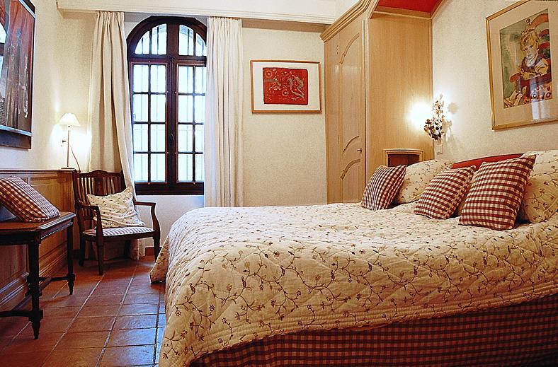 Hôtel Domaine Du Moulin à Saint-Laurent-des-Arbres Extérieur photo